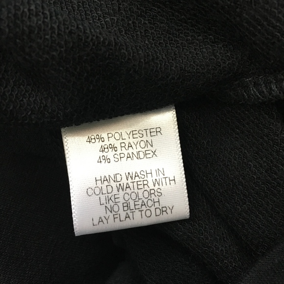 Harlowe & Graham Women's Top Grommet Dolman Tee - Picture 7 of 8